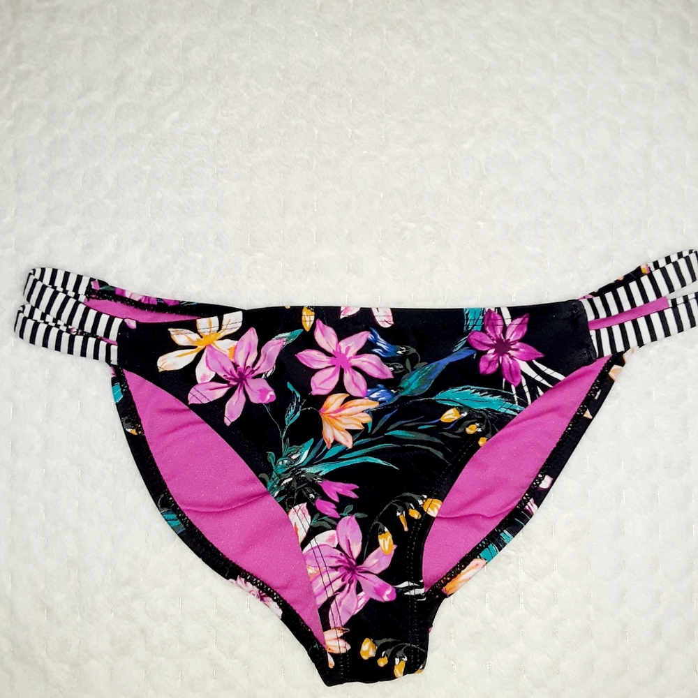 California Waves Bikini Bottoms Med NWOT